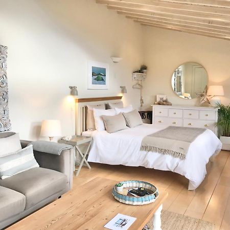 Coastal Chic Waterfront Studio Kinsale Exteriör bild